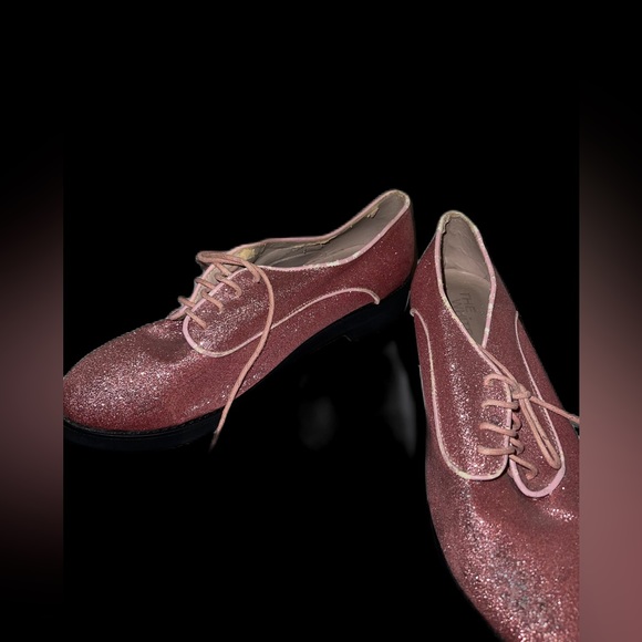 💓🌸✨Sparkly size 10 magic steppers! - Picture 1 of 3